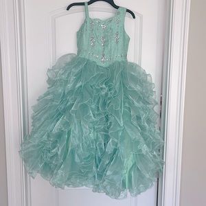 Pageant dress
